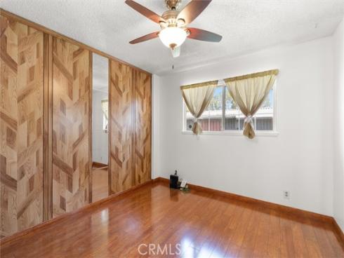1917 W Flora St , Santa Ana, CA