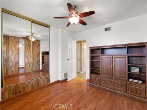 1917 W Flora St , Santa Ana, CA