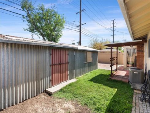 1917 W Flora St , Santa Ana, CA