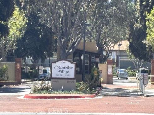 1030 W Macarthur 38 Boulevard, Santa Ana, CA
