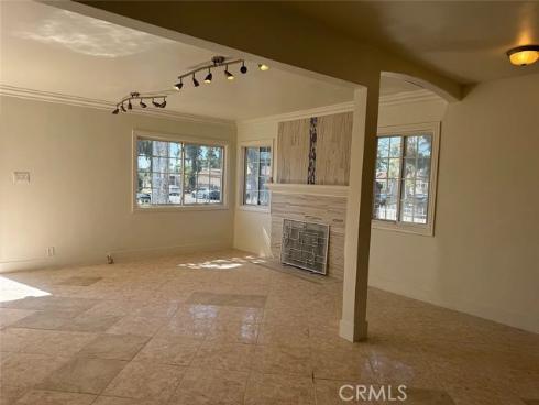 2101 S Sycamore , Santa Ana, CA