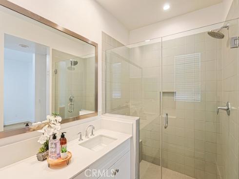 1410 N Harbor 1 , Santa Ana, CA