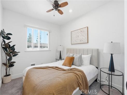 531 W Alton B , Santa Ana, CA