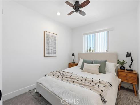 531 W Alton B , Santa Ana, CA