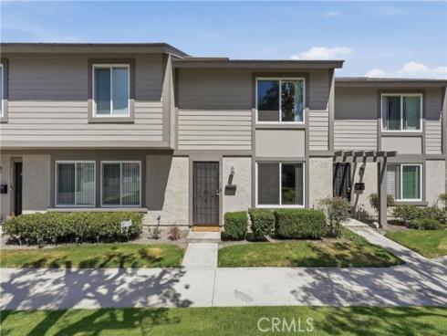 531 W Alton B , Santa Ana, CA