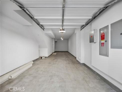 669 S Lyon Street, Santa Ana, CA