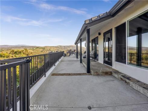 1711  Sirrine  , Santa Ana, CA