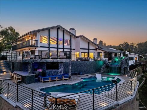 1711  Sirrine  , Santa Ana, CA