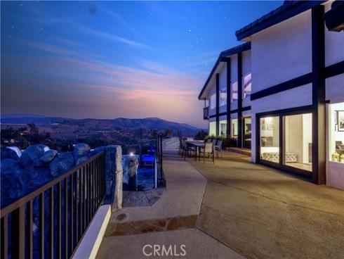 1711  Sirrine  , Santa Ana, CA