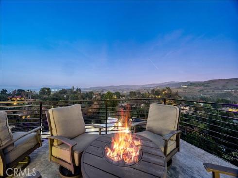 1711  Sirrine  , Santa Ana, CA