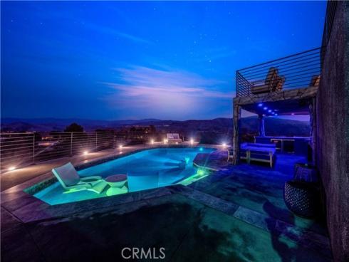 1711  Sirrine  , Santa Ana, CA