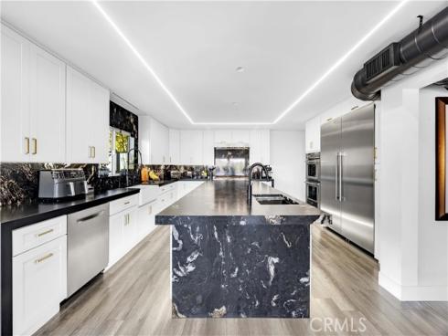 1711  Sirrine  , Santa Ana, CA