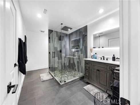 1711  Sirrine  , Santa Ana, CA