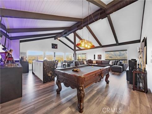 1711  Sirrine  , Santa Ana, CA