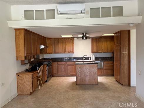 13881 Thunderbird 66H , Seal Beach, CA