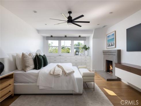 1230 Crystal Cove Way, Seal Beach, CA