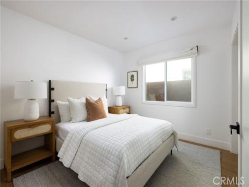 1230 Crystal Cove Way, Seal Beach, CA