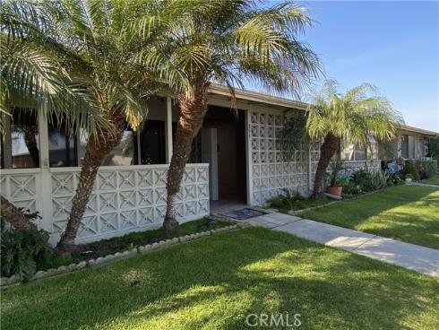 13265 Del Monte Dr., M12-35e , Seal Beach, CA