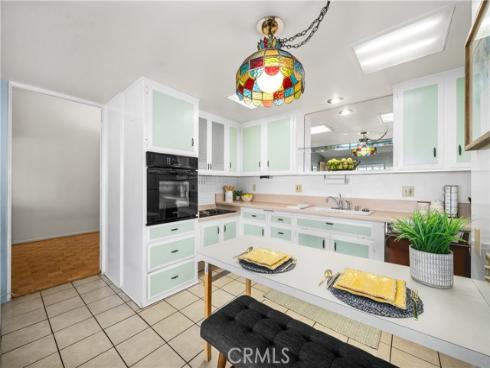 1502 Golden Rain 46J RoadM-2, Seal Beach, CA