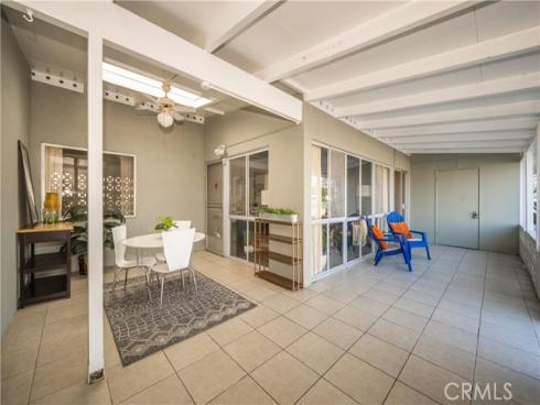 1502 Golden Rain 46J RoadM-2, Seal Beach, CA