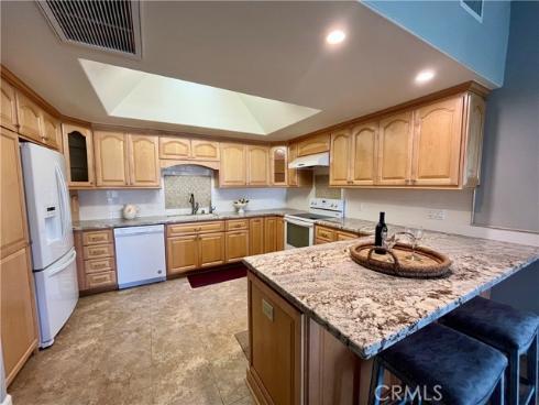 13824 Fresh Meadow Ln., M3-13g , Seal Beach, CA