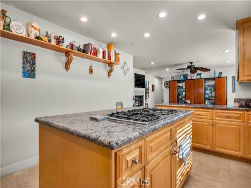 236 8th St , Seal Beach, CA