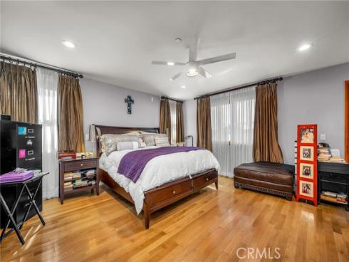 236 8th St , Seal Beach, CA