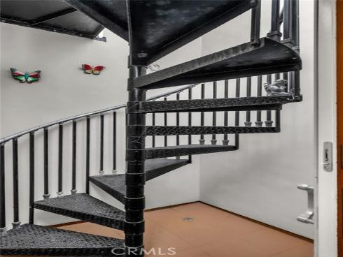 236 8th St , Seal Beach, CA