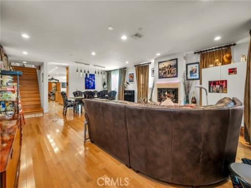 236 8th St , Seal Beach, CA