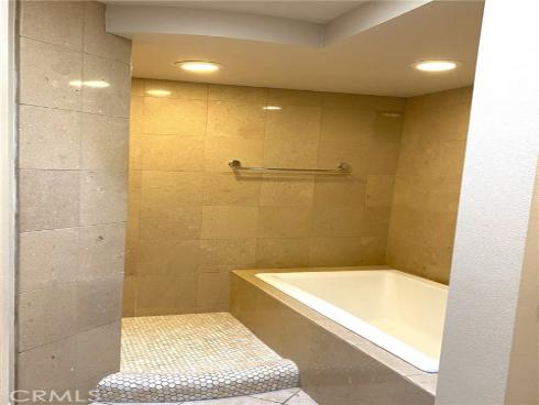 1771 Sunningdale Rd., M14-49d , Seal Beach, CA