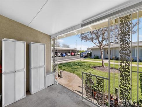 1462 Merion 30G Way, Seal Beach, CA