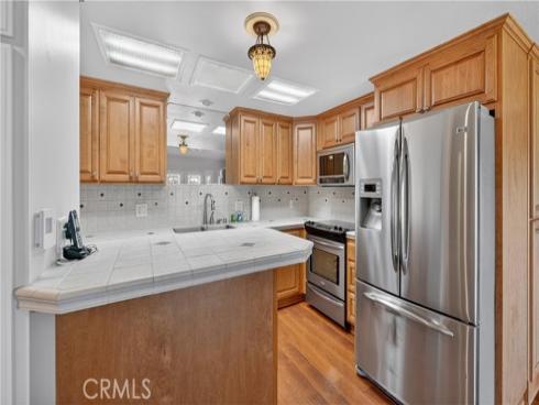 1462 Merion 30G Way, Seal Beach, CA