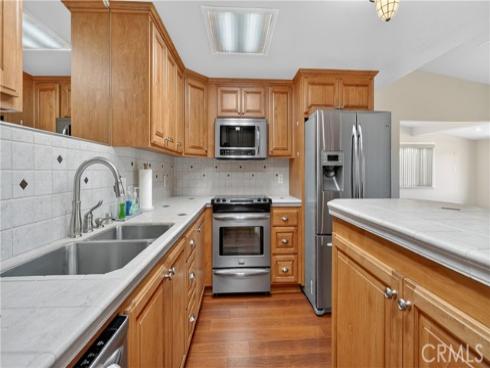 1462 Merion 30G Way, Seal Beach, CA