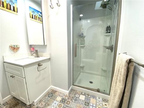 1851 Mckinney Way, M15-25b , Seal Beach, CA