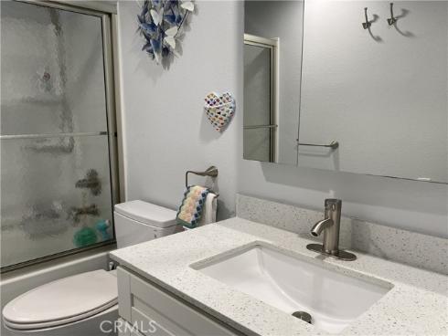 1851 Mckinney Way, M15-25b , Seal Beach, CA