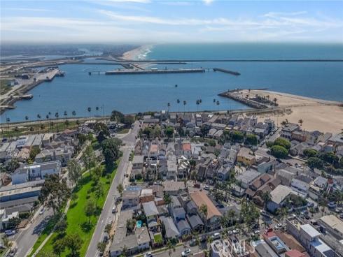 1521 Marine , Seal Beach, CA