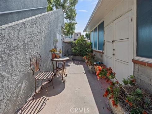 1521 Marine , Seal Beach, CA