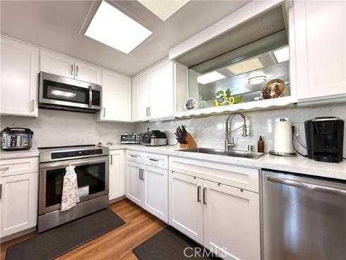 13451 St. Andrews Dr M5-124L , Seal Beach, CA