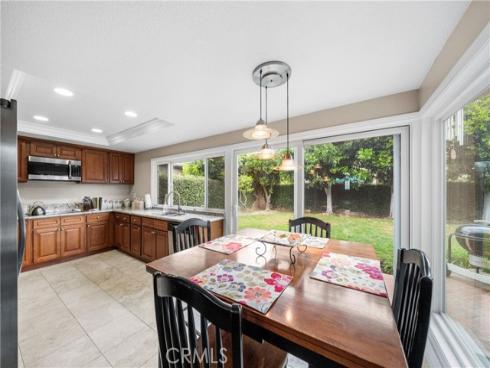 3601 Bluebell St , Seal Beach, CA