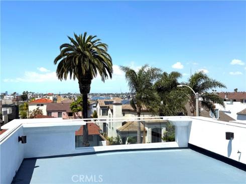 114 2nd , Seal Beach, CA