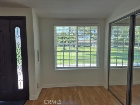 13701  Annandale Dr, 16z  16Z  Drive, Seal Beach, CA
