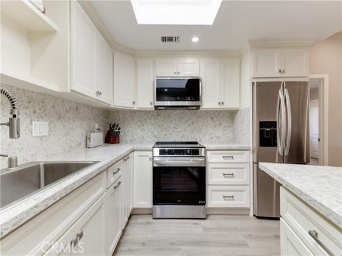 13251 Del Monte 37-A Drive, Seal Beach, CA