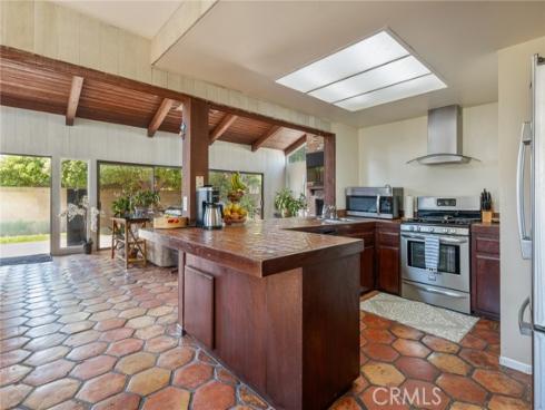 850 Coastline Drive, Seal Beach, CA
