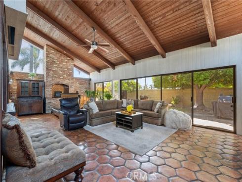 850 Coastline Drive, Seal Beach, CA