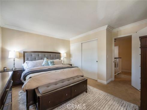 850 Coastline Drive, Seal Beach, CA