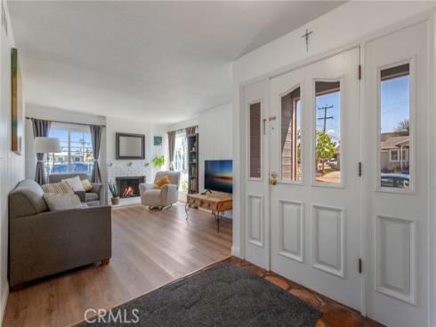 850 Coastline Drive, Seal Beach, CA