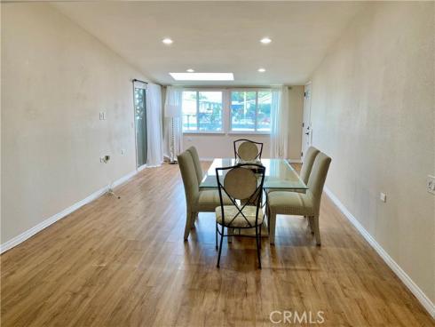 1312 Golden Rain Rd., M2-67i , Seal Beach, CA