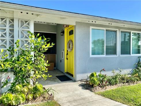 1312 Golden Rain Rd., M2-67i , Seal Beach, CA