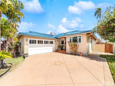 800 Driftwood Avenue, Seal Beach, CA