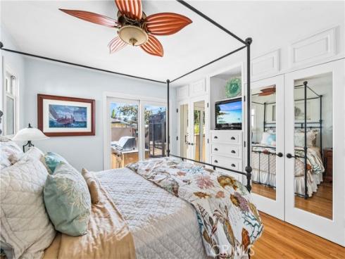 800 Driftwood Avenue, Seal Beach, CA